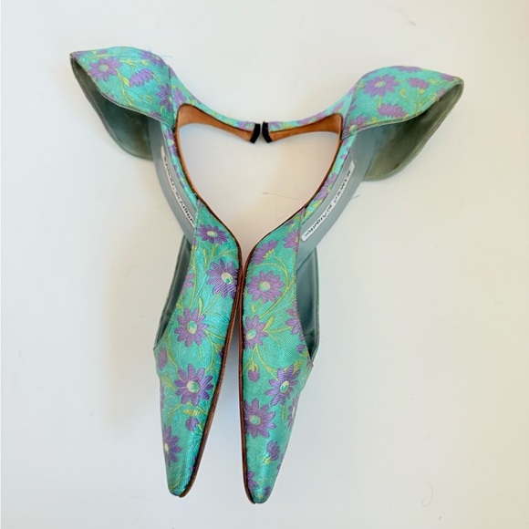 Manolo Blahnik Vintage Aqua Blue Lavender Floral Brocade D’orsay Pumps EU 39.5 - Picture 4 of 7